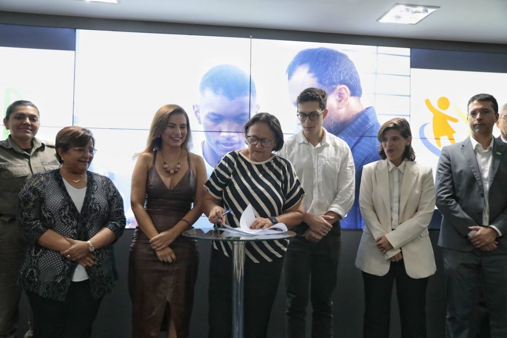 Novo programa do Governo incentiva jovens na participação social governamental