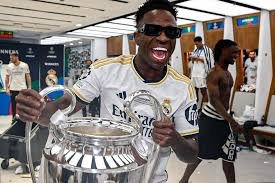 Vini Jr é eleito o melhor jogador da Champions League