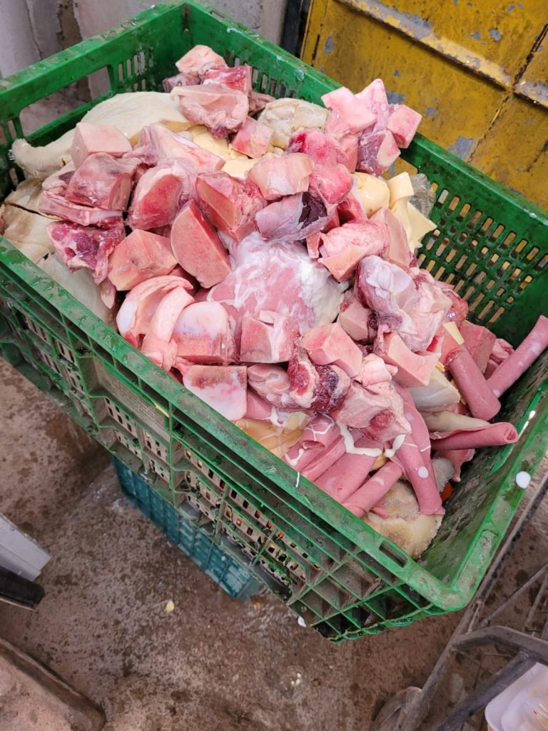 Procon/RN apreende 70kg de alimentos vencidos em Extremoz/RN