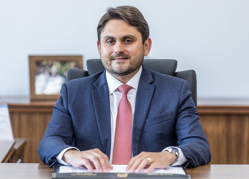 PF indicia ministro de Lula por corrupção e organização criminosa