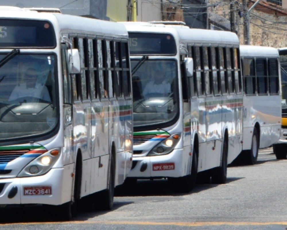 Motoristas de ônibus decidem entrar em greve por tempo indeterminado em Natal