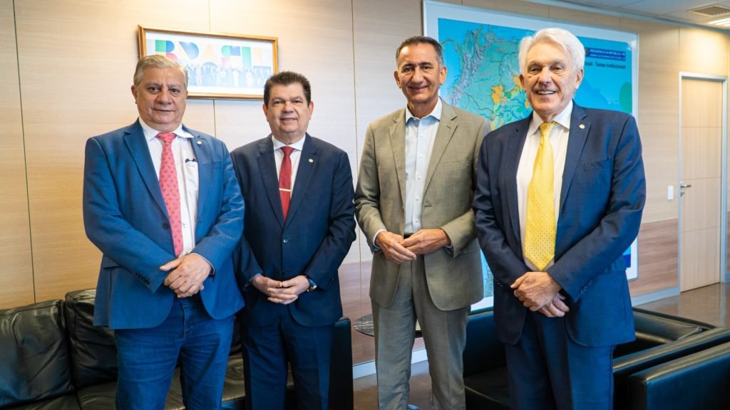 João Maia trata com Ministro da Integração e Desenvolvimento Regional ações para beneficiar RN