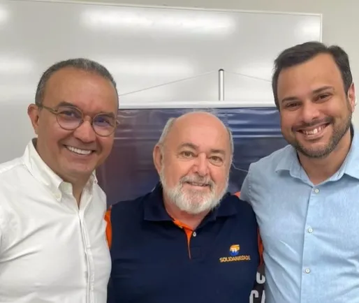 Convenção confirma candidatura de Mano Targino