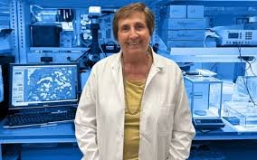 Inédito: primeira voluntária recebe vacina contra câncer de mama