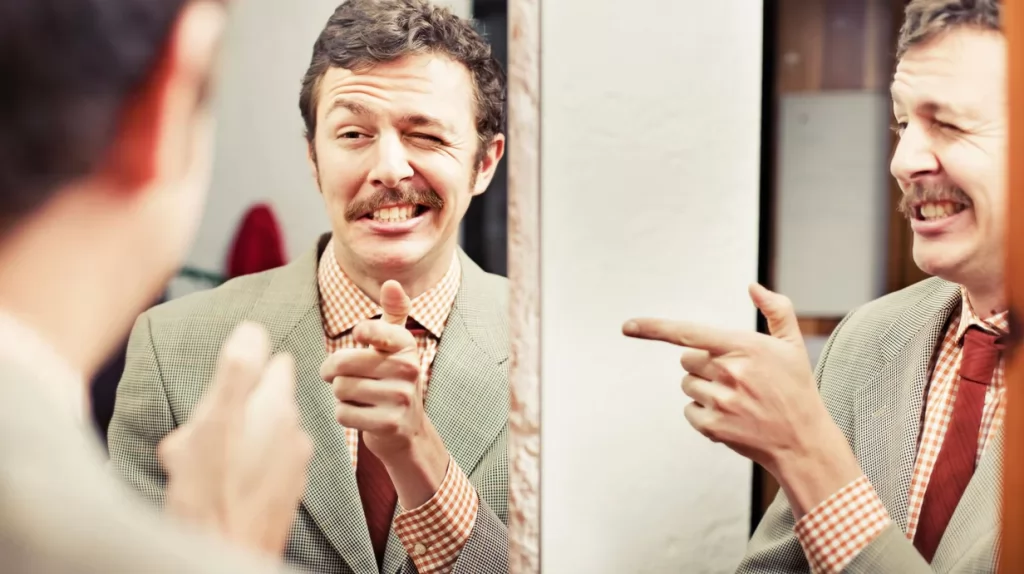 Cientificamente, homens são mais narcisistas do que as mulheres