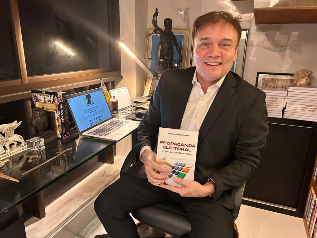 Propaganda Eleitoral: Juiz Jarbas Bezerra lança livro nesta segunda (02), em Natal