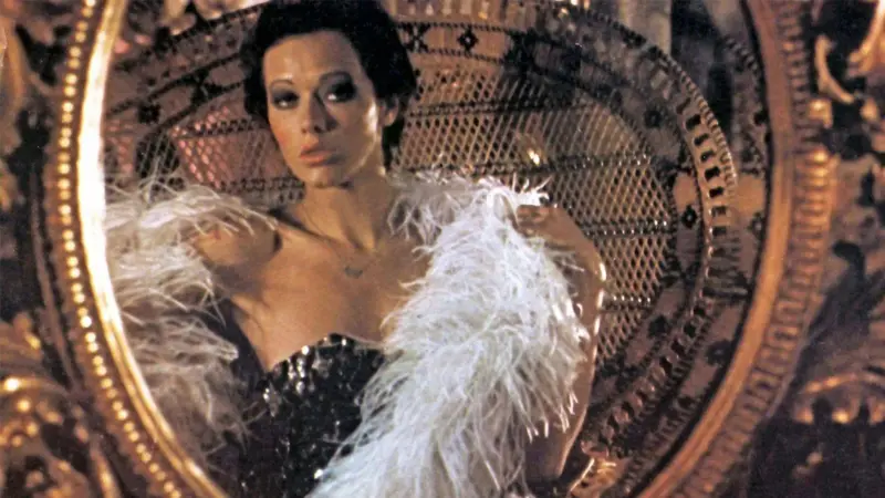 Os 50 anos de ‘Emmanuelle’, o filme erótico que transformou soft porn em sucesso global