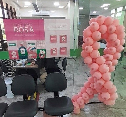 Outubro Rosa: Unimed Natal realiza ações de conscientização e promocionais nos serviços próprios da operadora