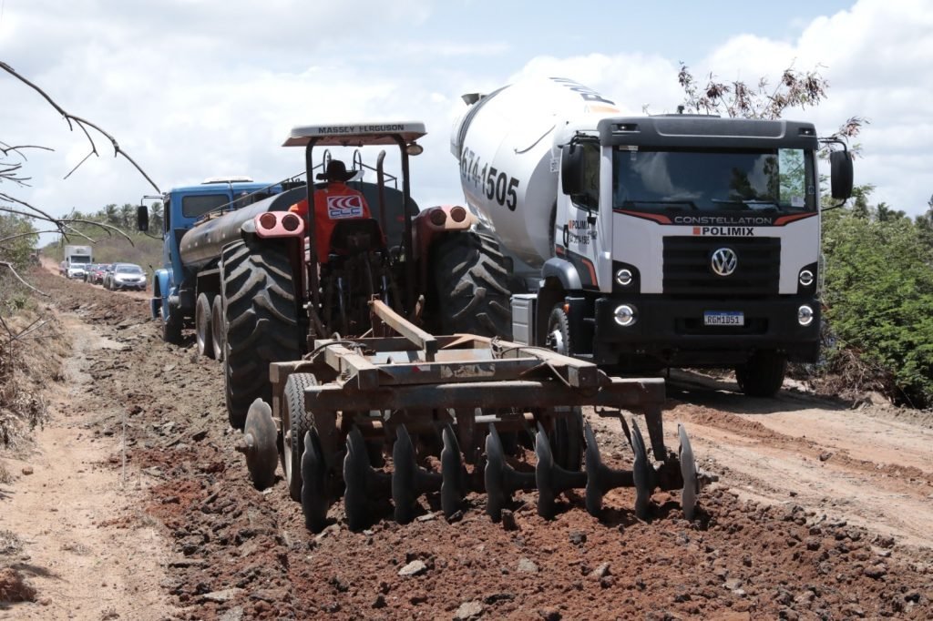Governo do RN inicia recuperação de mais uma rodovia vital para o turismo potiguar