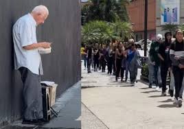Jovens fazem fila e compram todos os biscoitos de idoso triste na rua