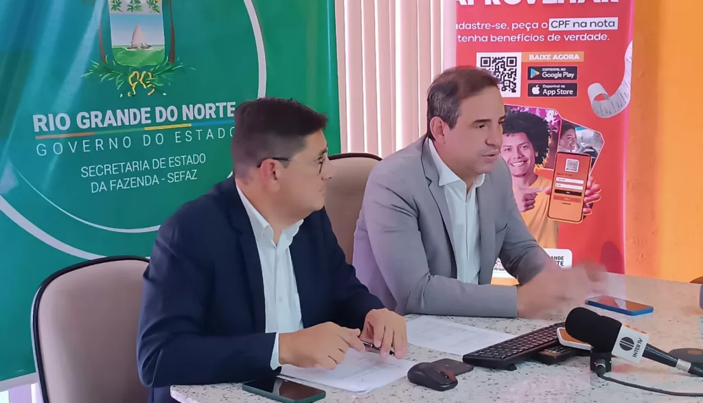 Justiça autoriza Governo do RN a escalonar pagamento do 13º salário até janeiro; entenda