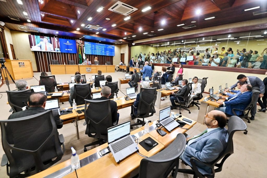 Assembleia aprova previsão orçamentária de R$ 23 bilhões para 2025 no RN