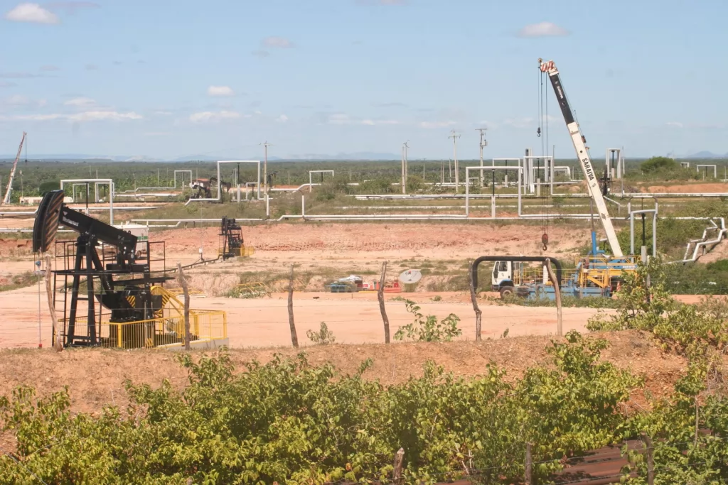 Retomada da produção de petróleo impulsiona economia de Mossoró