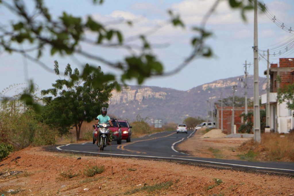 Trecho da rodovia RN-177, entre Pau dos Ferros e São Miguel, é entregue completamente restaurado
