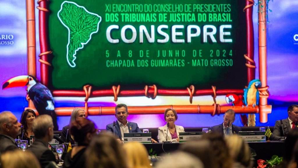 Presidentes de tribunais protestam contra limite a supersalários