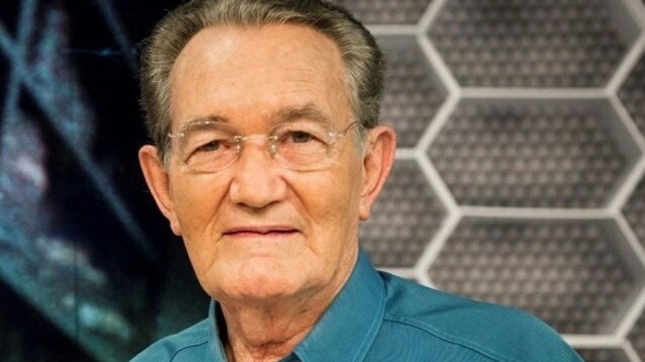 Ícone do jornalismo brasileiro, Léo Batista morre aos 92 anos