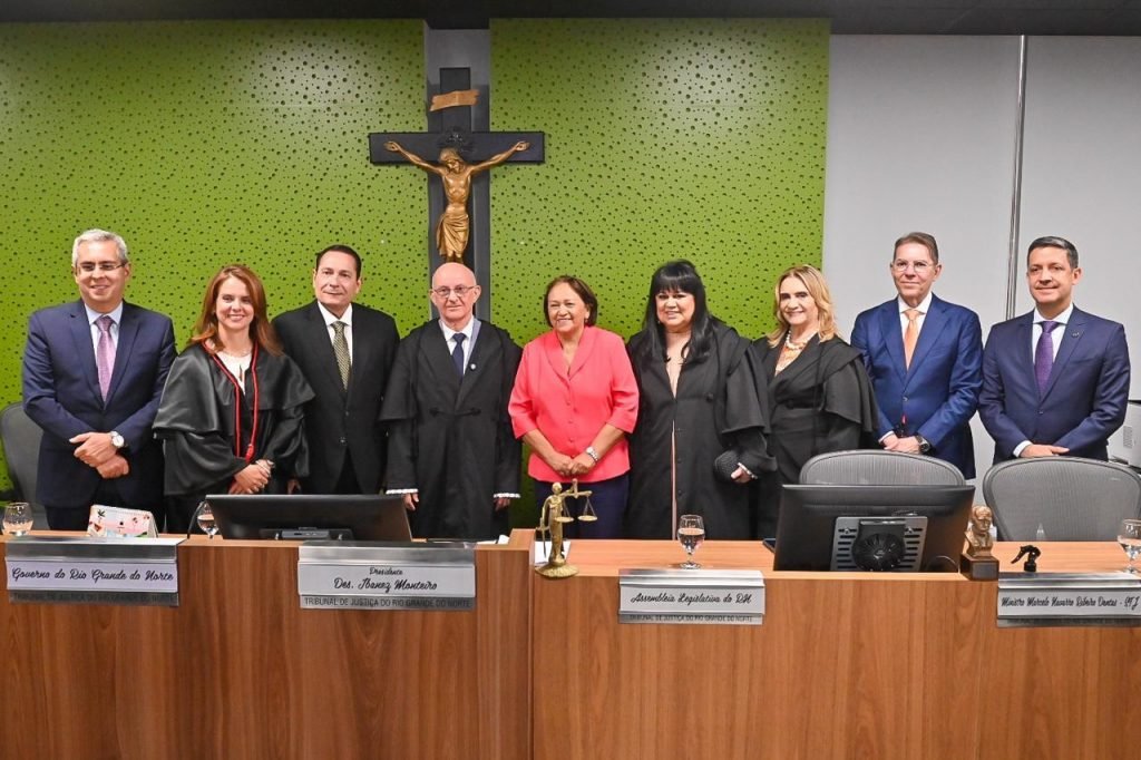 Ezequiel Ferreira prestigia posse do novo presidente do Tribunal de Justiça do RN