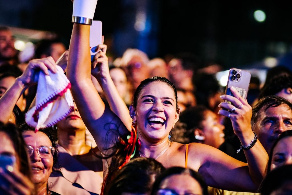 Últimos abadás solidários e interdições no trânsito: veja tudo o que você precisa saber para o Sesc Parada na Ladeira