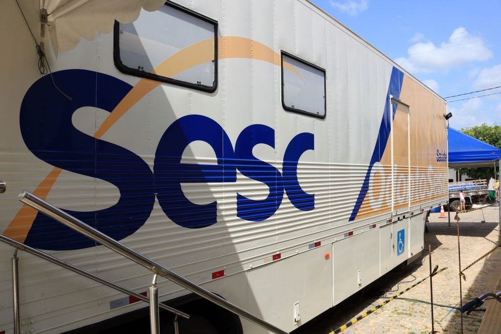 Currais Novos recebe unidade móvel do Sesc RN para consultas odontológicas gratuitas