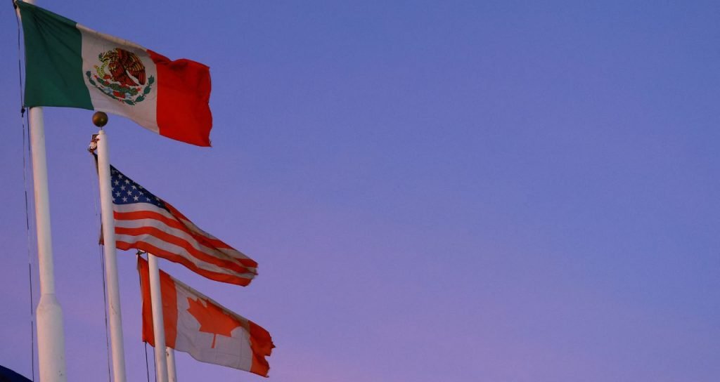 Trump diz que norte-americanos podem sentir ‘dor’ em guerra comercial com México, Canadá e China