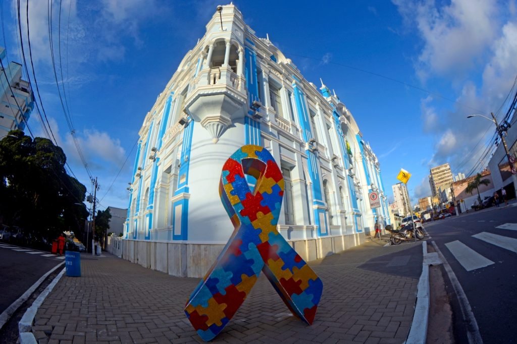 Prefeitura lança selo “Empresa Amiga do Autista” em Natal