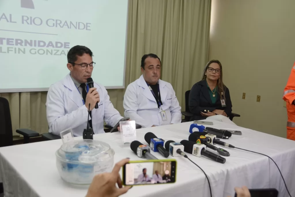 Bolsonaro se encontra estável e sem probabilidade de cirurgia, aponta boletim médico
