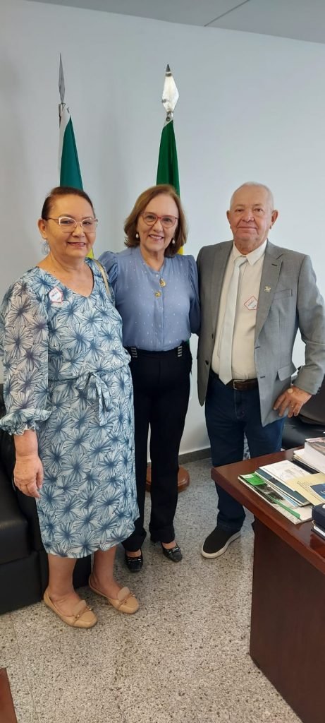 Em nova romaria em Brasília, Zenaide recebe e reforça parceria política com prefeitos e vereadores