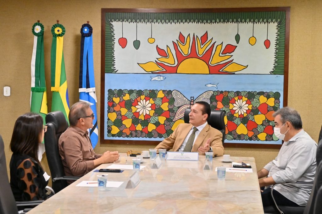 Presidente do Sistema Fecomércio visita ALRN e convida para ‘Semana S’