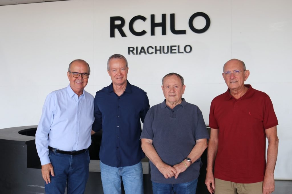 FIERN fortalece diálogo com a Guararapes para impulsionar inovação e competitividade na indústria de confecções