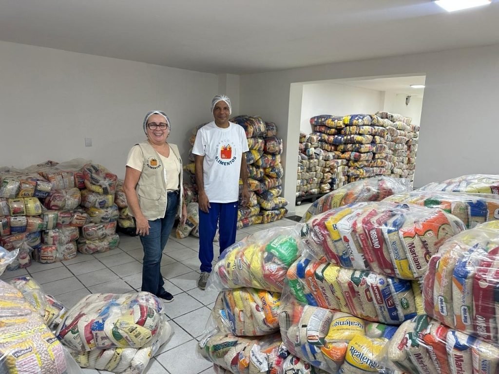 Prefeitura de Natal realiza entrega de alimentos arrecadados no São João de Natal