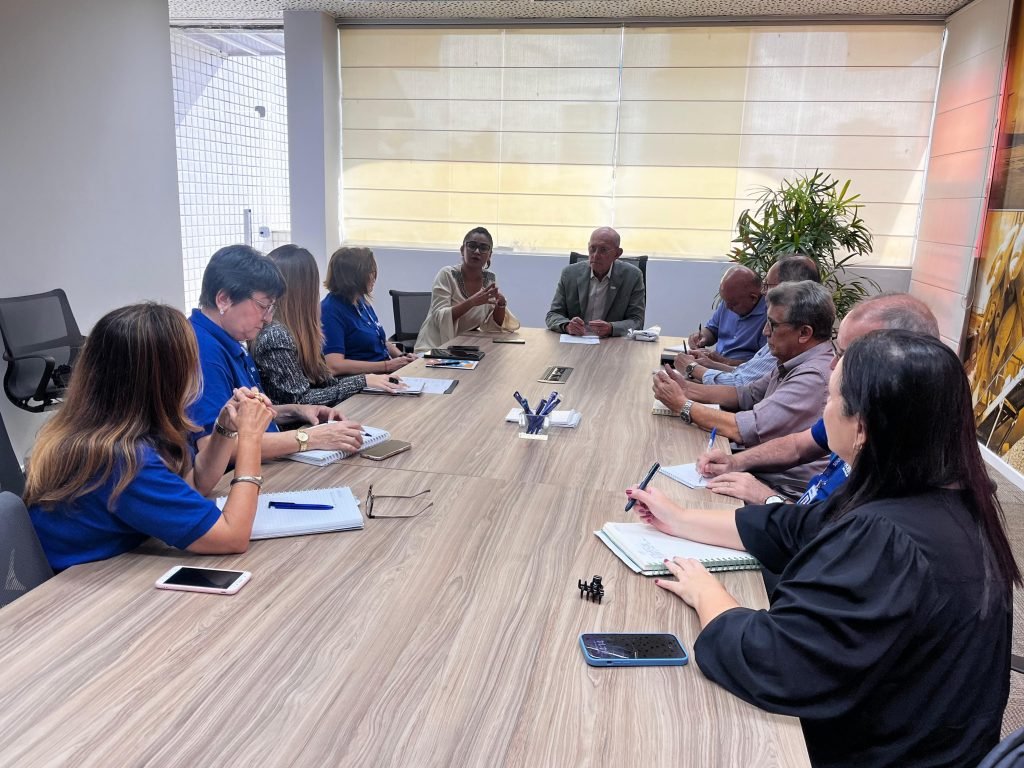 FIERN discute fortalecimento da cadeia têxtil no RN com foco em capacitação e prospecção de negócios