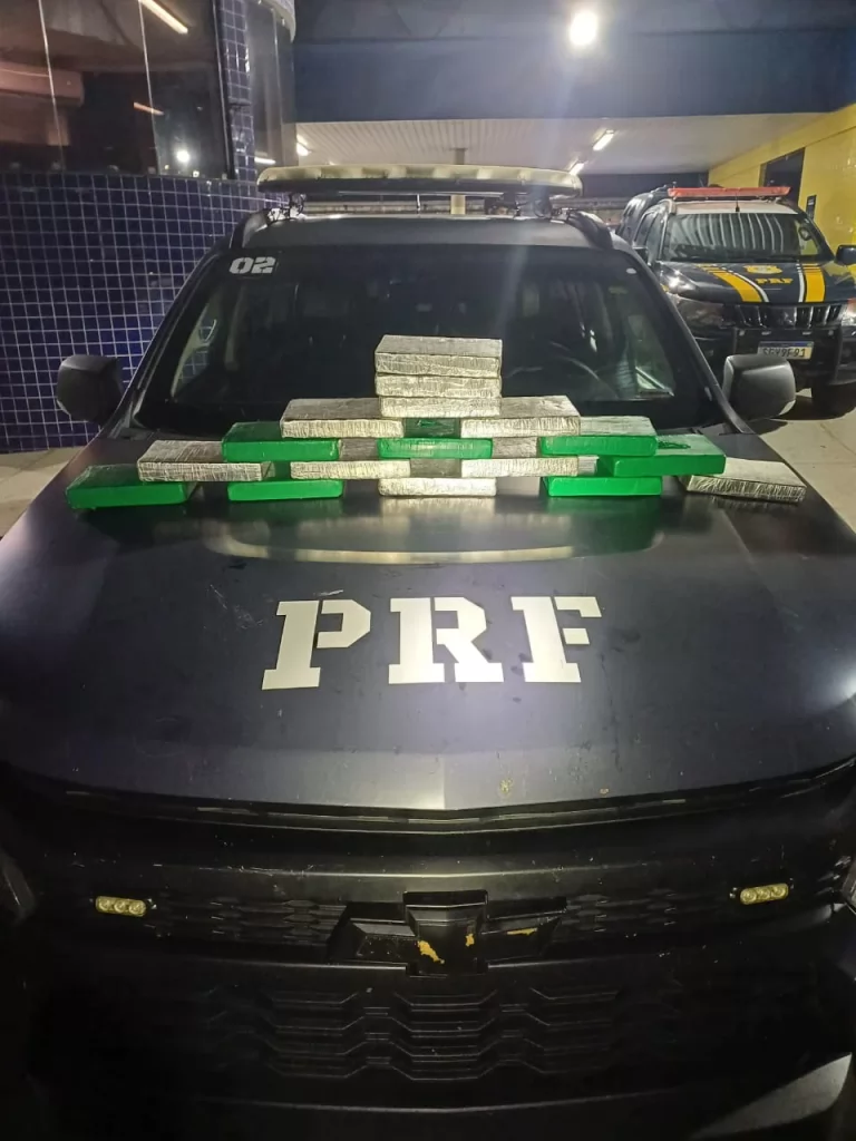 PRF apreende quase 18 kg de cocaína durante fiscalização em trecho da BR-304 no RN