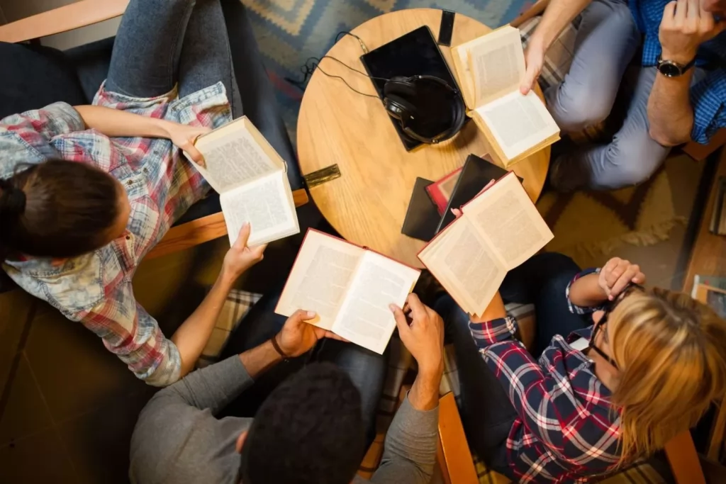 Leitura te deixa mais inteligente, saudável e ajuda a viver mais