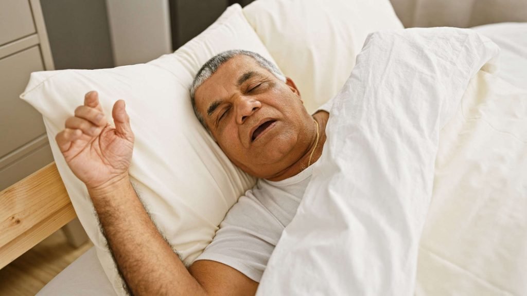 Este sintoma no sono pode ser um alerta para a demência; entenda os sinais