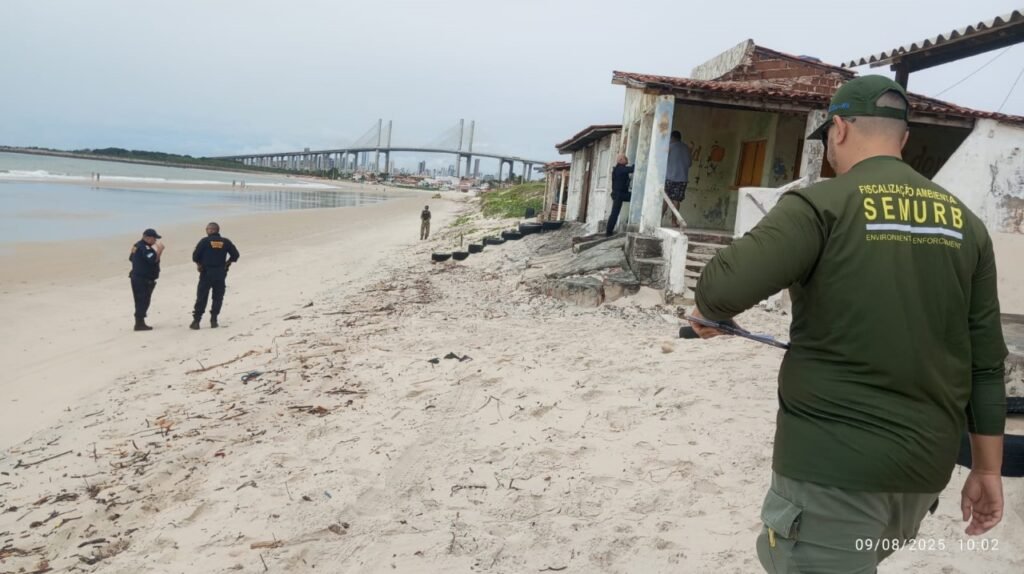 Fiscalização da Semurb identifica ocupações irregulares e autua bares por poluição sonora