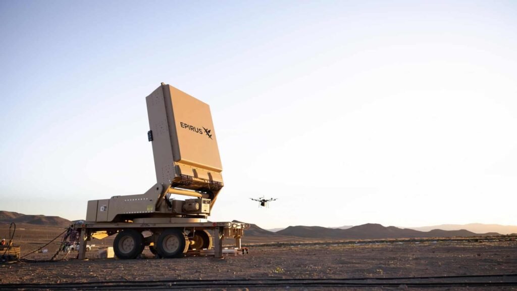 Nova arma eletromagnética pode destruir vários drones em segundos
