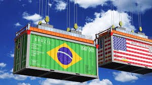 Tarifaço pode afetar até 726,7 mil empregos e reduzir R$ 3,3 bilhões em contribuições a INSS e FGTS