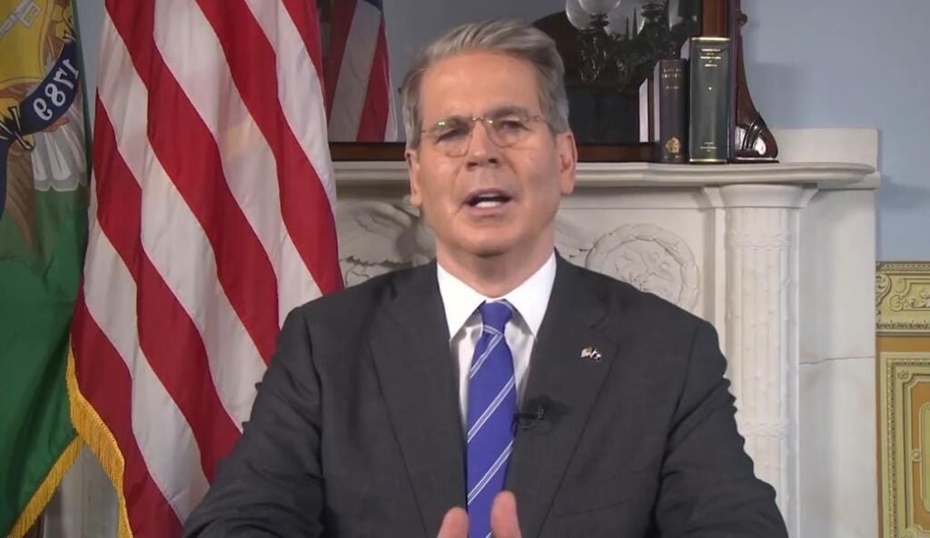 Tesouro dos EUA: Sanções continuarão enquanto Moraes praticar censura