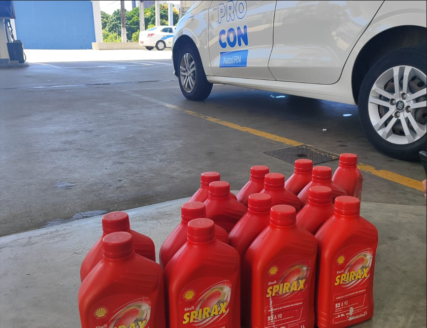 Fiscalização do Procon Natal descarta produtos vencidos no comércio da capital