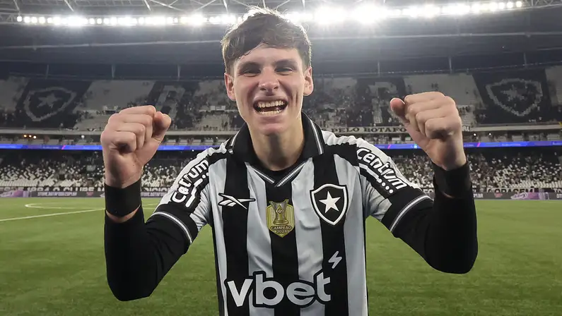 Estudo estima que Álvaro Montoro vale R$ 163 milhões, mais que o triplo do que o Botafogo pagou