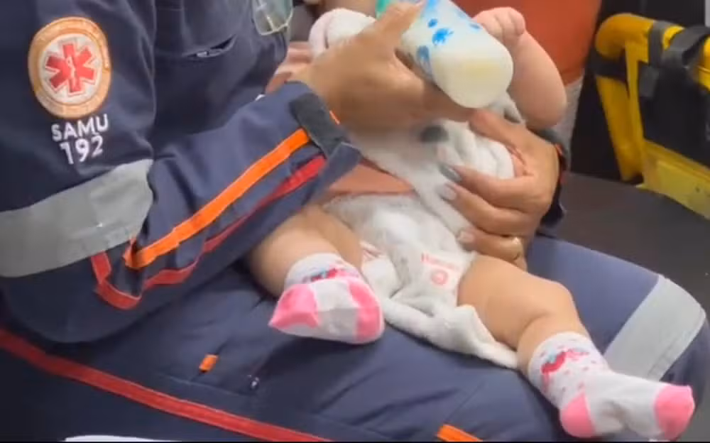 Casal é encontrado morto dentro de casa em Natal, e bebê de 3 meses é resgatada com vida