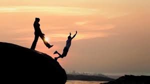 Se alguém fala essas 5 frases com frequência, pode ser ingratidão. Você já ouviu algumas dessas?