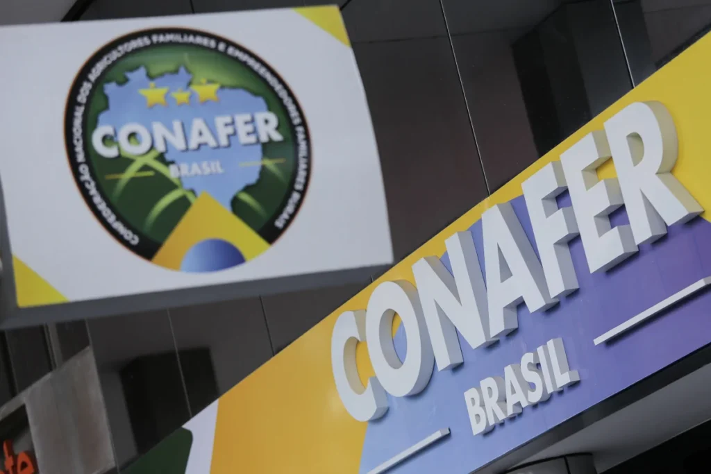 Farra do INSS: Conafer tentou filiar criança de 9 anos e mortos