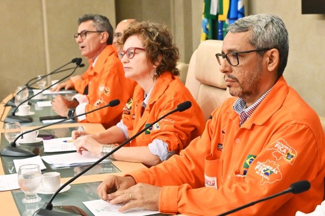Deputados vão apresentar projeto para fomentar produção de petróleo no RN