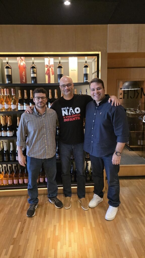 Três pesquisadores de áreas distintas publicam artigo internacional que compara o “mal burocrático” brasileiro ao discurso dos executores nazistas