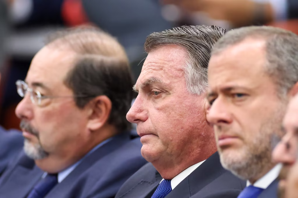 Bolsonaro: veja contradições apontadas pela defesa do ex-presidente na condenação do STF