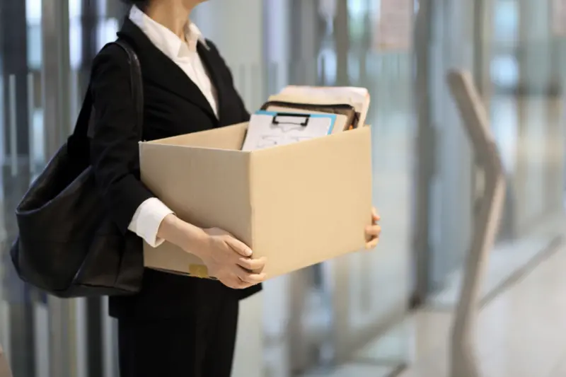 ‘Geração mais rejeitada da história’? O sofrimento de jovens adultos com competição sem precedentes por trabalho, amor e dinheiro