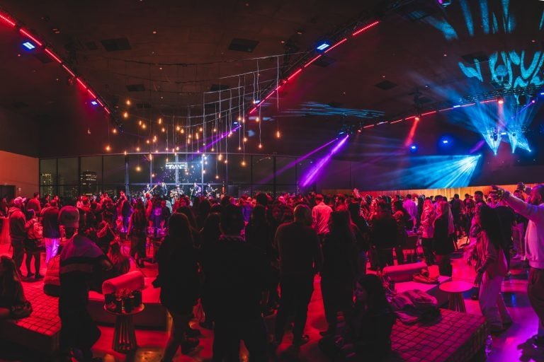 Como funciona a operação de um camarote premium nos maiores shows do país