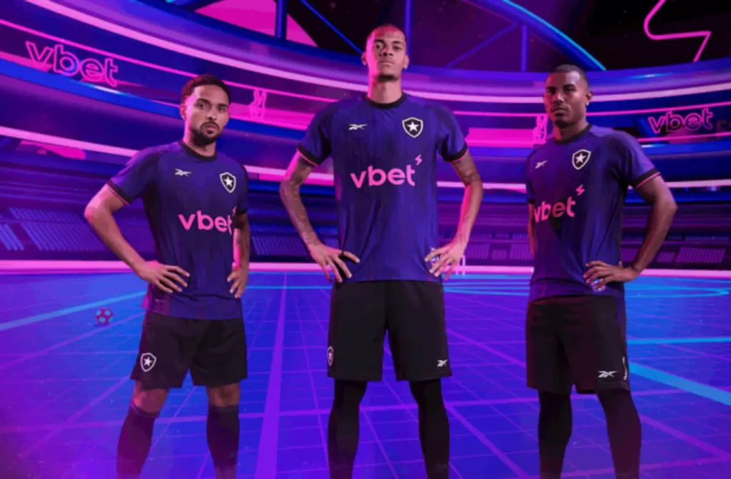 Botafogo lança novo uniforme. Estreia é neste sábado (22)