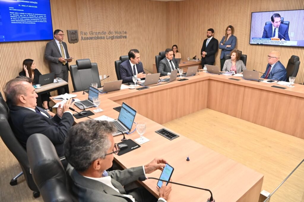 Comissão da ALRN encerra novembro com pauta zerada e aprovações unânimes
